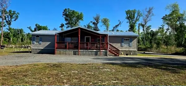 158 NE 146th Ave, Old Town, FL 32680