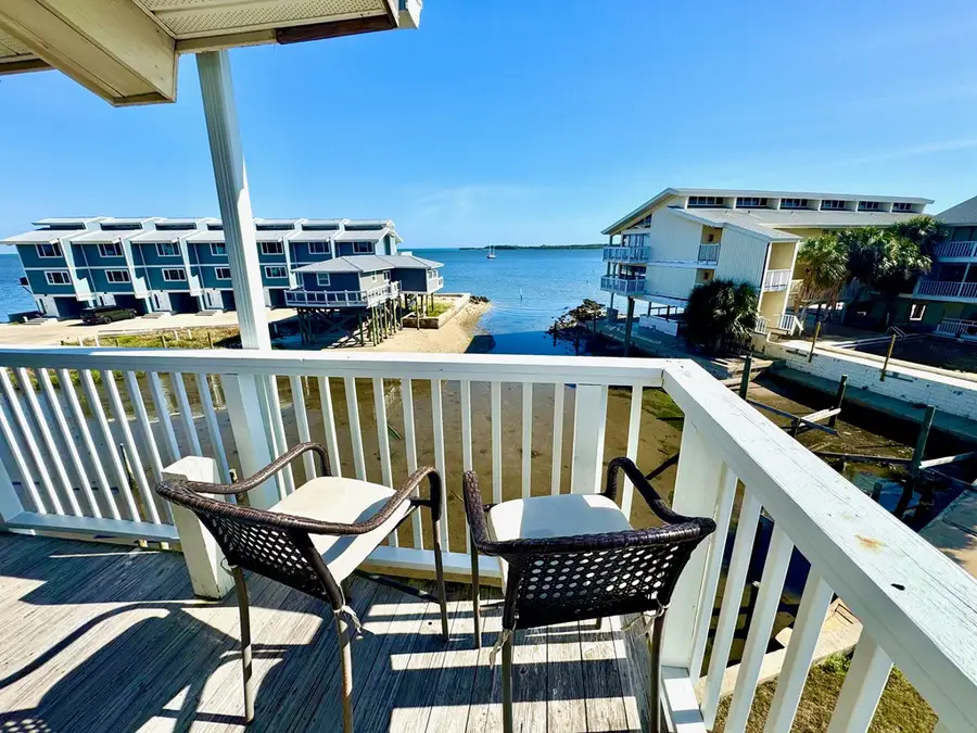 82 2nd St #310, Cedar Key, FL 32625 - #2
