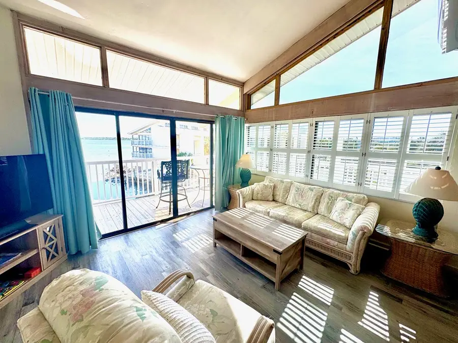 82 2nd St #310, Cedar Key, FL 32625 - #3