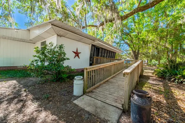 10850 SE 25th Ave, Trenton, FL 32693