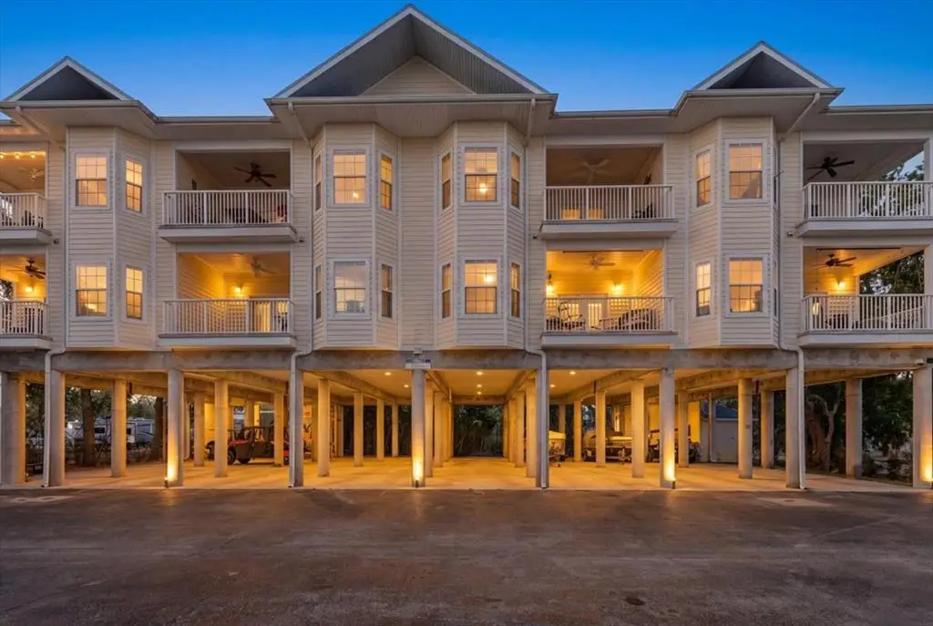 54 SE 910th Ave #115, Cross City South, FL 32692 - #1