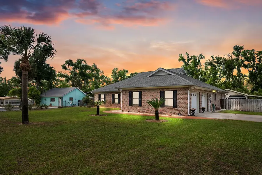 1415 NE 1st Ave, Steinhatchee, FL 32539 - #3