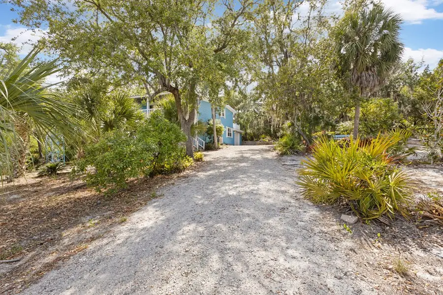 12530 Merle Ave, Cedar Key, FL 32625 - #2