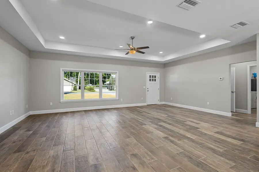 9100 Dorie Dr, Fanning Springs, FL 32693 - #2