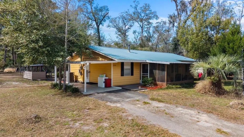 9309 Florida St, Fanning Springs, FL 32693 - #1