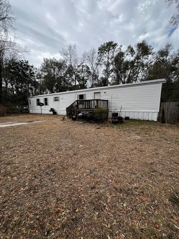 11830 NW 80th Ct, Chiefland, FL 32626
