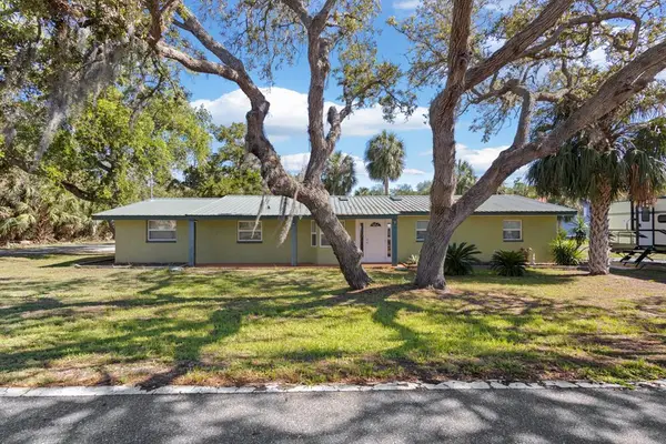 12071 SW 165th Ave, Cedar Key, FL 32625