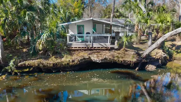1806 NE River Rd, Steinhatchee, FL 32359