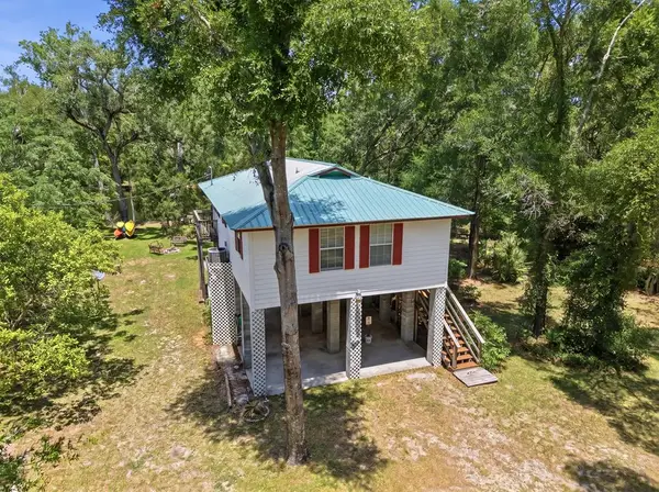 340 NE Trestle Dr, Mayo, FL 32066