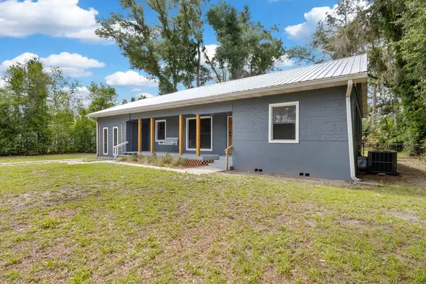 413 E Elm St, Perry, FL 32347