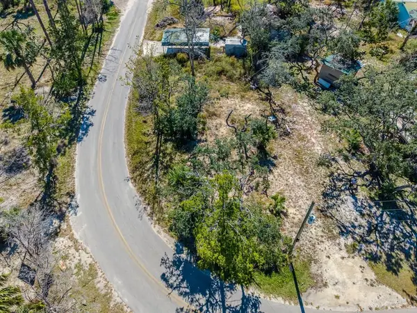 116 NE First Ave, Steinhatchee, FL 32359