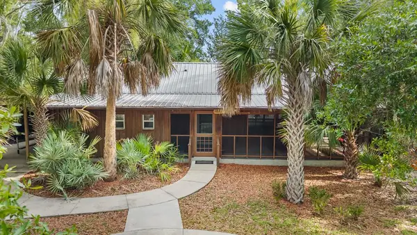 1815 NE Mabels Ave, Steinhatchee, FL 32359