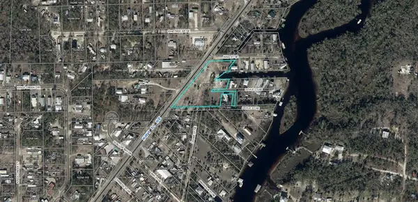 1704 NE King St, Steinhatchee, FL 32359