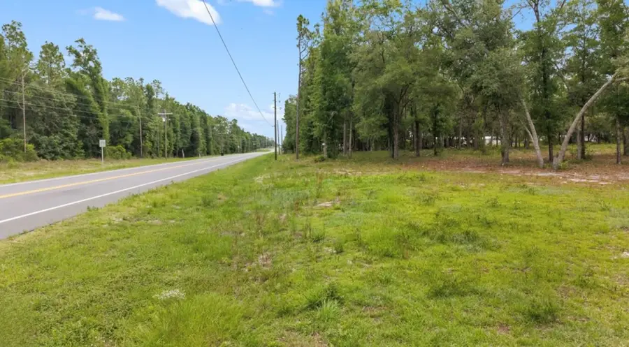 001 E 24th St, Bronson, FL 32621 - #2