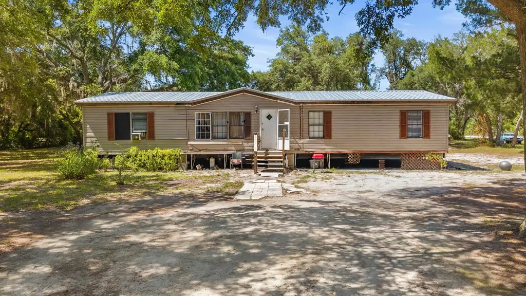 231 NE 295th Ave, Cross City, FL 32628 - #1