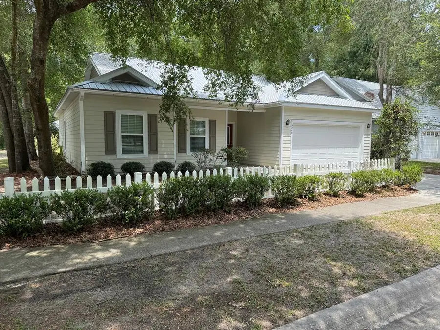 9249 Greenways Ln, Fanning Springs, FL 32693 - #2