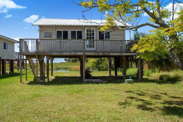 314 SE 205th St, Suwannee, FL 32693