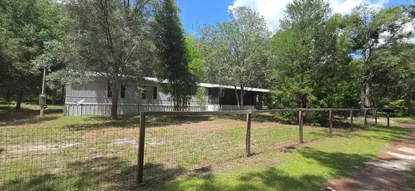 461 NE 432nd Ave, Old Town, FL 32680