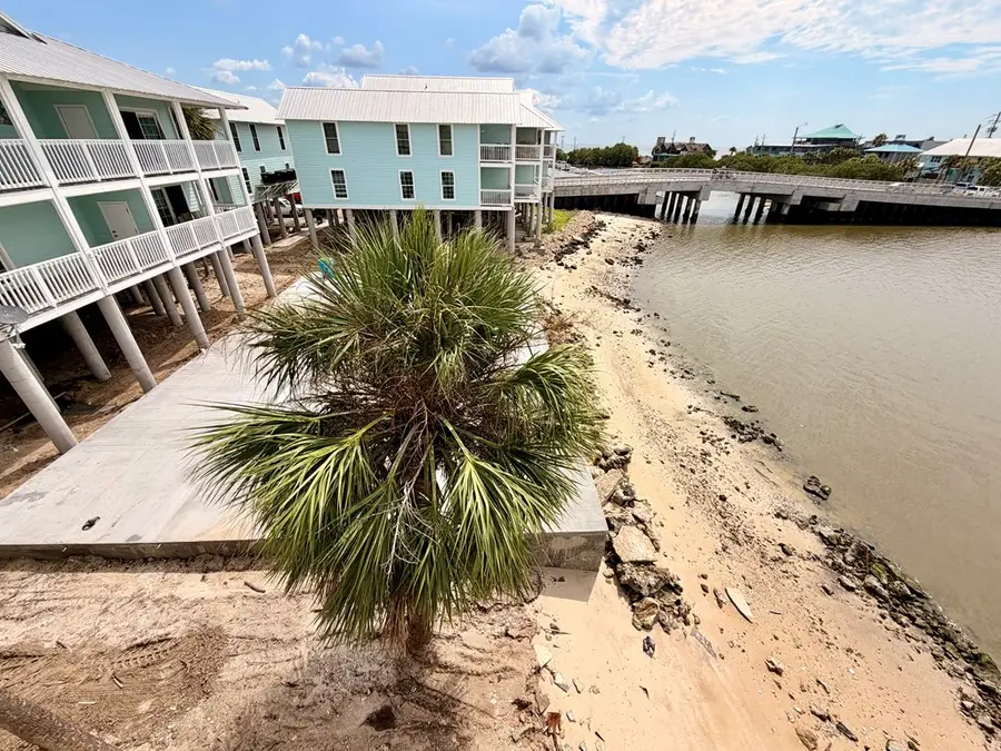 550 1st St #207, Cedar Key, FL 32625 - #3