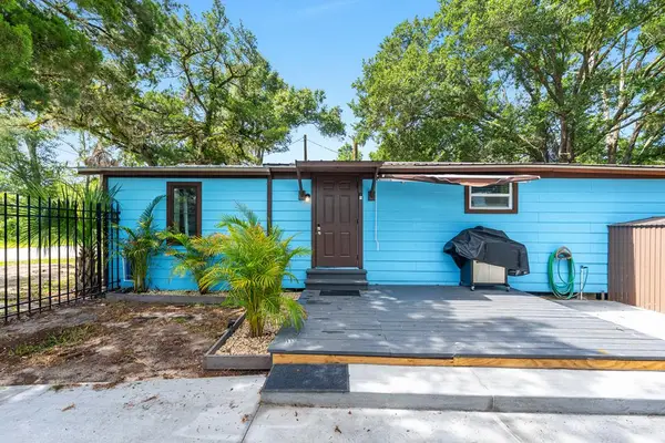 416-420 SW 5th St, Chiefland, FL 32626
