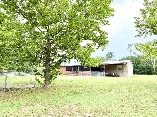 4689 NW 26th St, Bell, FL 32619 - #3
