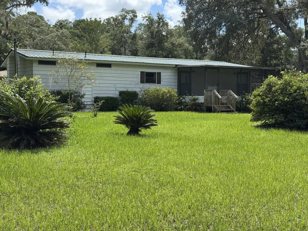 9610 Michigan Dr, Fanning Springs, FL 32694 - #1