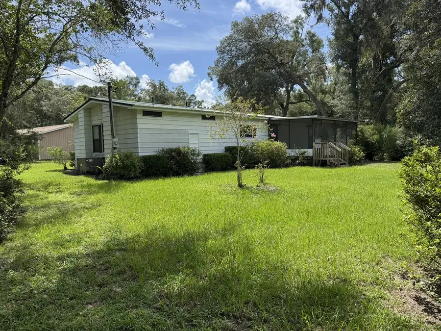 9610 Michigan Dr, Fanning Springs, FL 32694 - #2