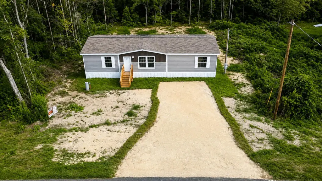 671 NE State Rd 121, Williston, FL 32696 - #1