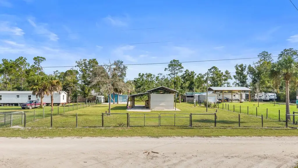 719 NE Second Ave, Steinhatchee, FL 32359 - #1