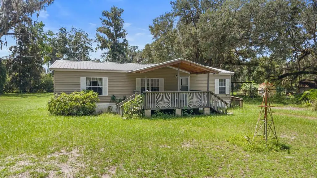 571 NE 128th Ave, Old Town, FL 32680 - #1