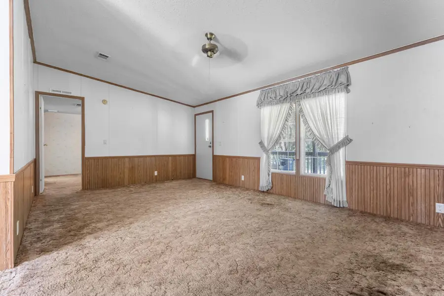 571 NE 128th Ave, Old Town, FL 32680 - #2