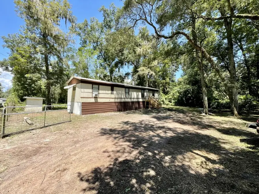 185 SE 932nd St, Old Town, FL 32680 - #2