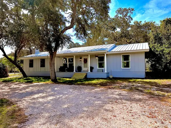 16990 Hodges Ave, Cedar Key, FL 32625