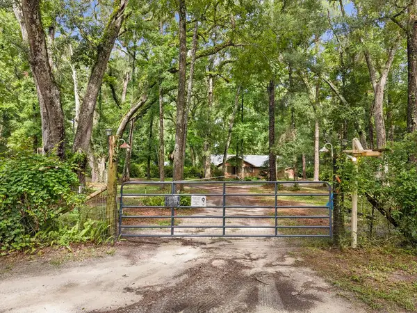 1188 NE 824th St, Old Town, FL 32680