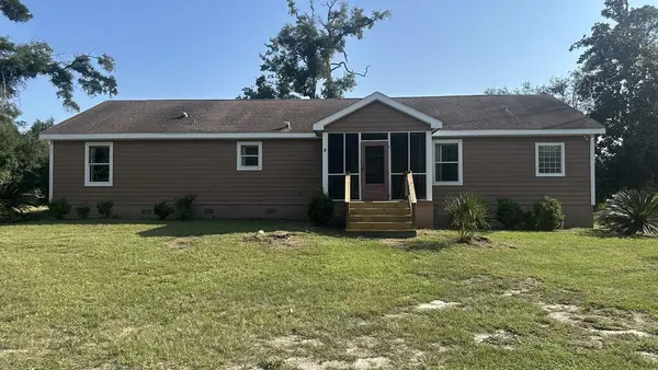 99 SW Hwy 361, Steinhatchee, FL 32359
