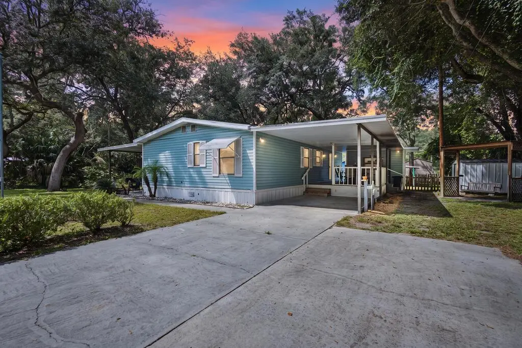 11151 NW 112th Pl, Chiefland, FL 32626 - #1