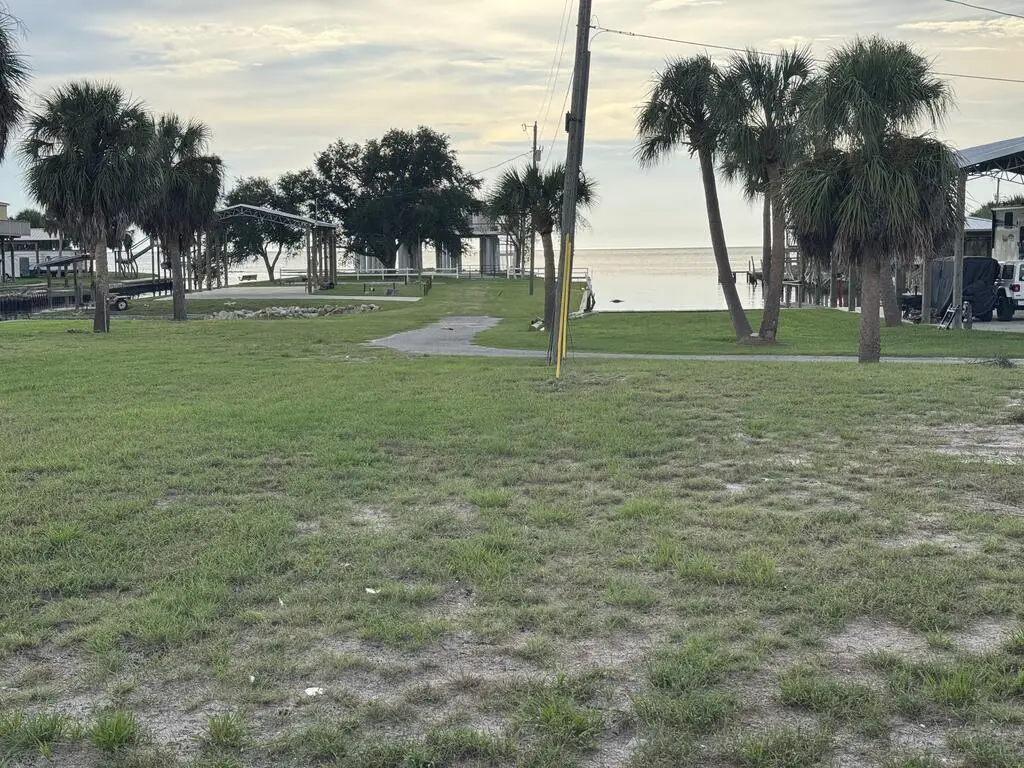95 W 3rd Ave, Horseshoe Beach, FL 32648 - #1