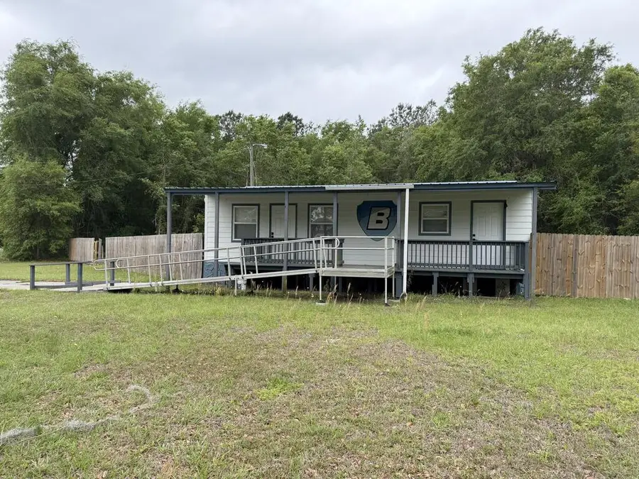 683 N Court St, Bronson, FL 32621 - #2