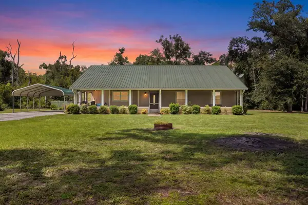 303 NE 290th Ave, Old Town, FL 32680