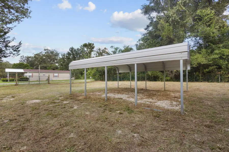 11421 NW 110th Ave, Chiefland, FL 32626 - #2