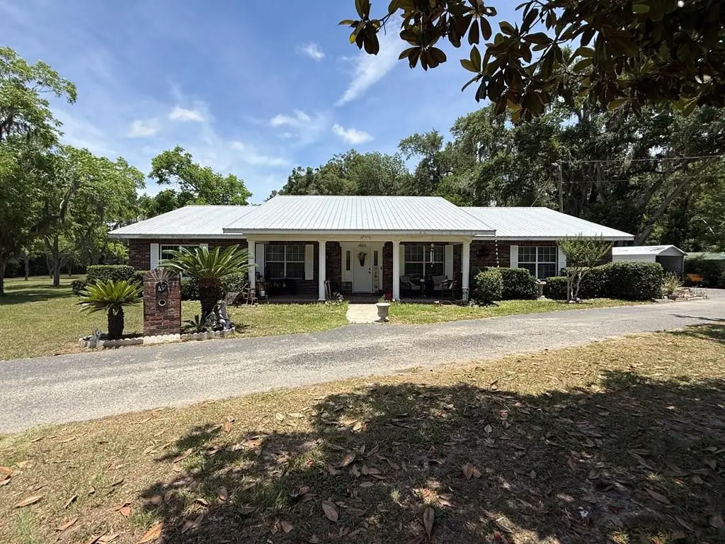 451 SE 136th Ave, Old Town, FL 32680 - #1