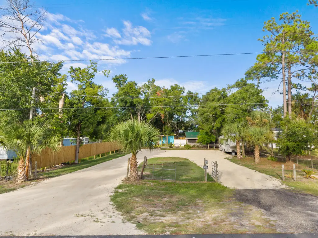1318 NE Hwy 51, Steinhatchee, FL 32359 - #1