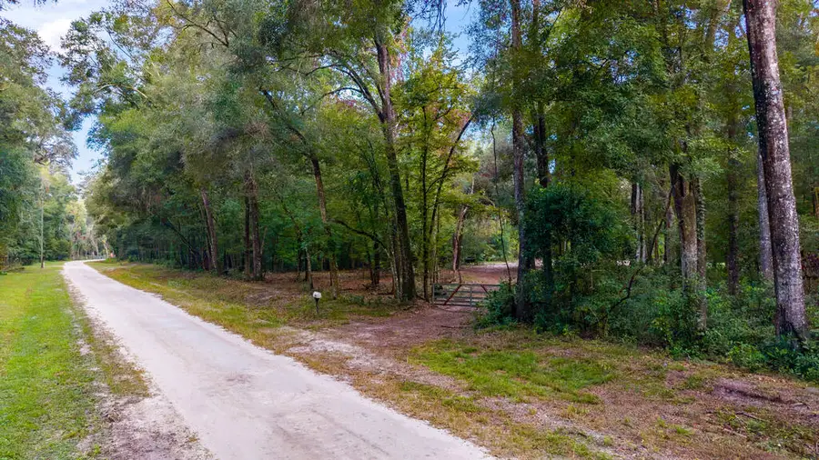 639 NE 298th Ave, Old Town, FL 32680 - #2