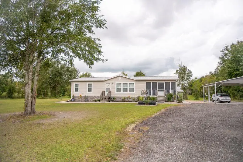 21657 57th Rd, Suwannee, FL 32071 - #1