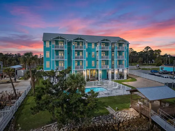6990 Hwy 358 #2A, Steinhatchee, FL 32359