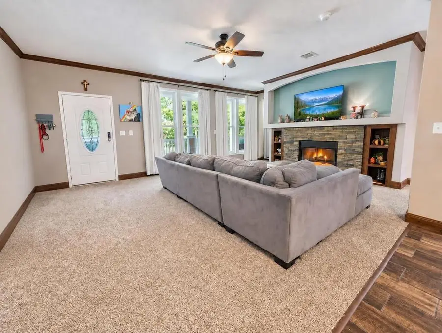 228 SW Hidden Ct, Fort White, FL 32038 - #3
