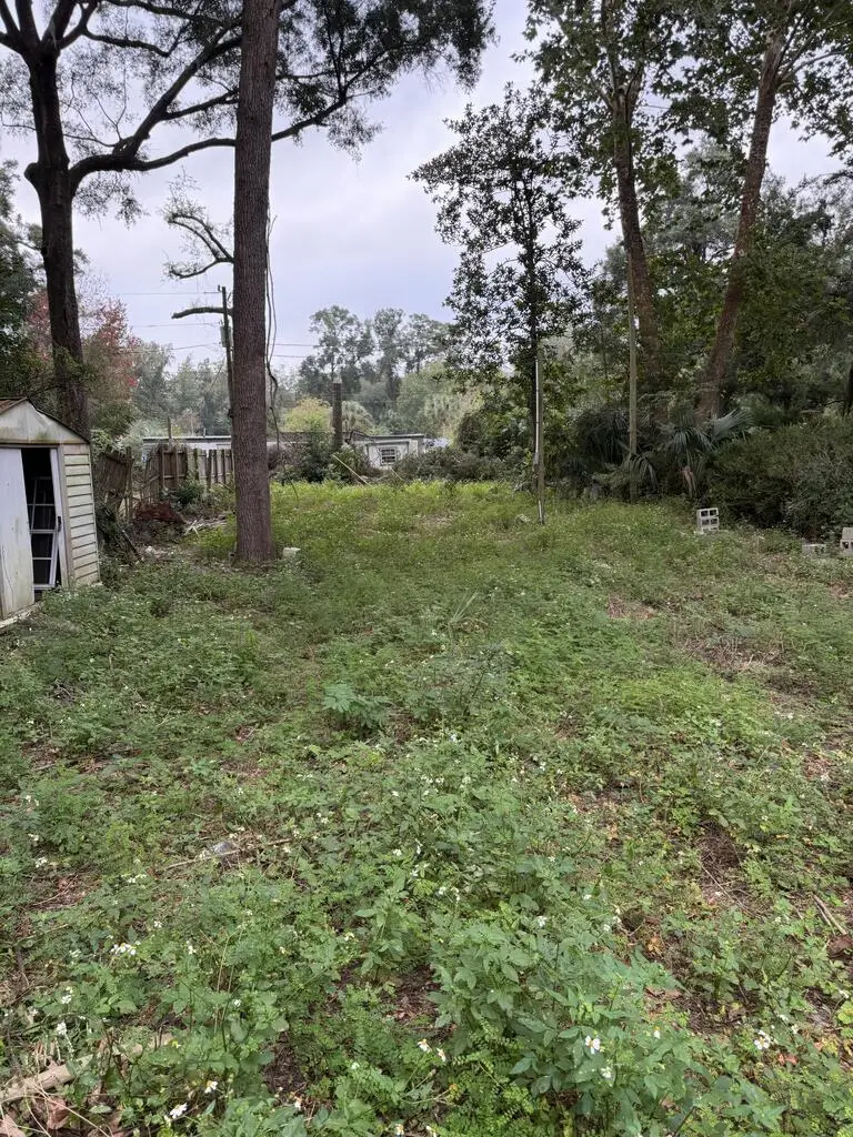 9290 NW 177th Ln, Fanning Springs, FL 32693 - #1