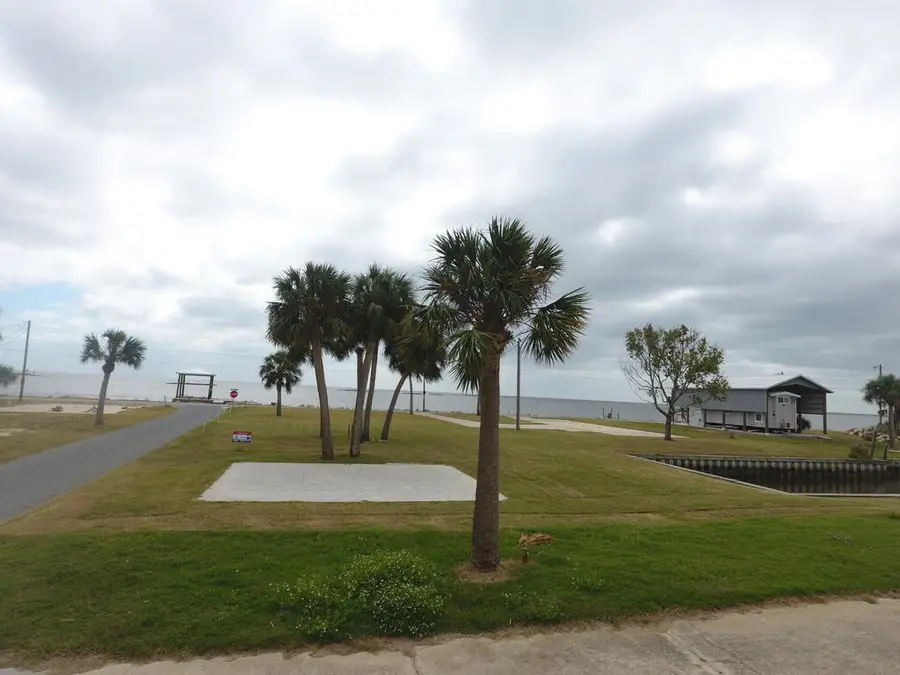 746 Main St, Horseshoe Beach, FL 32648 - #2