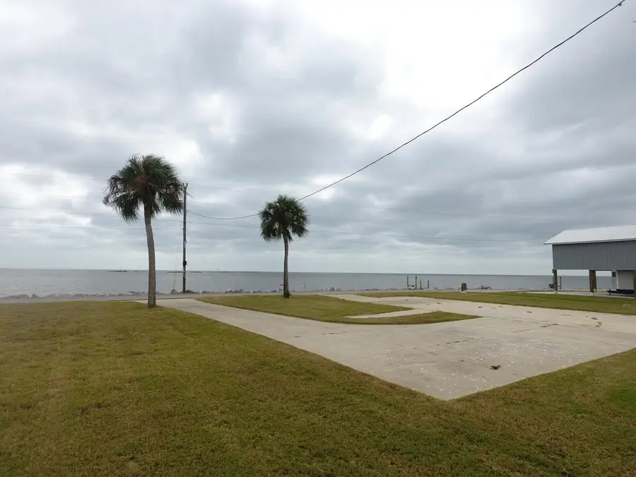 746 Main St, Horseshoe Beach, FL 32648 - #3