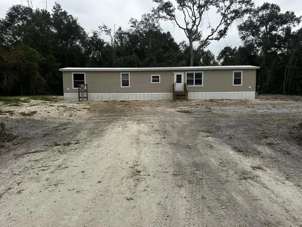 524 NE 790th St, Old Town, FL 32680